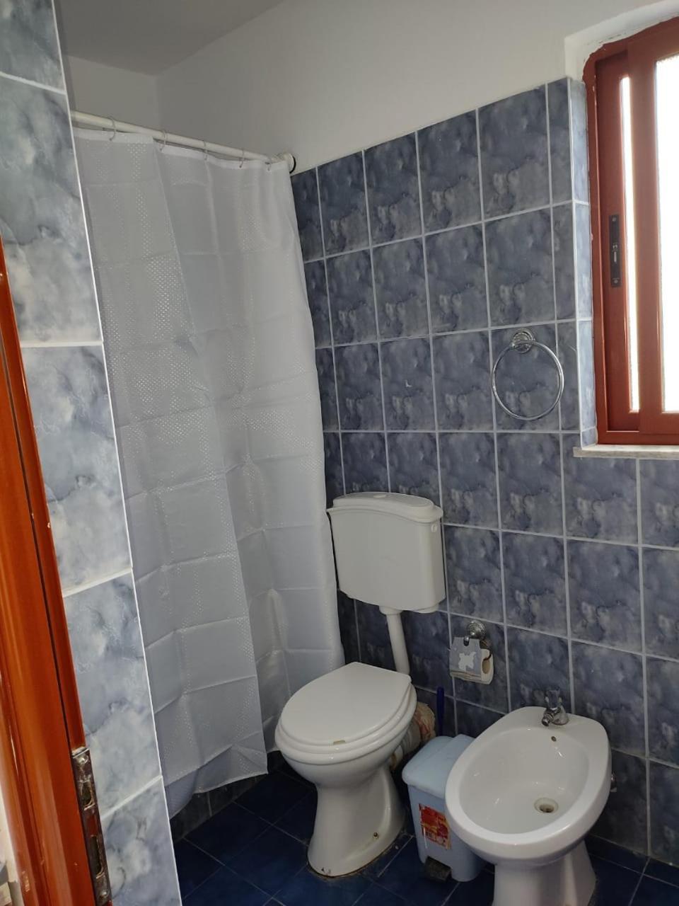 Guest House Eloid 베라트 외부 사진